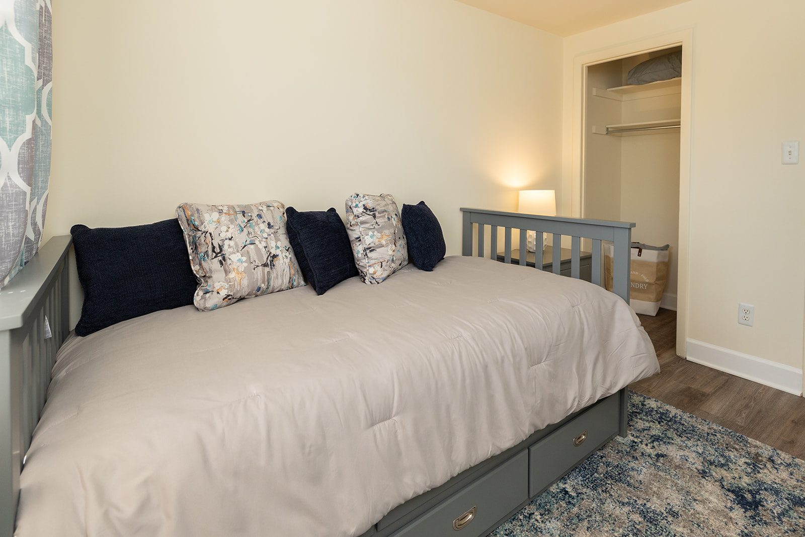 Walnut Grove Townhomes* Image 31